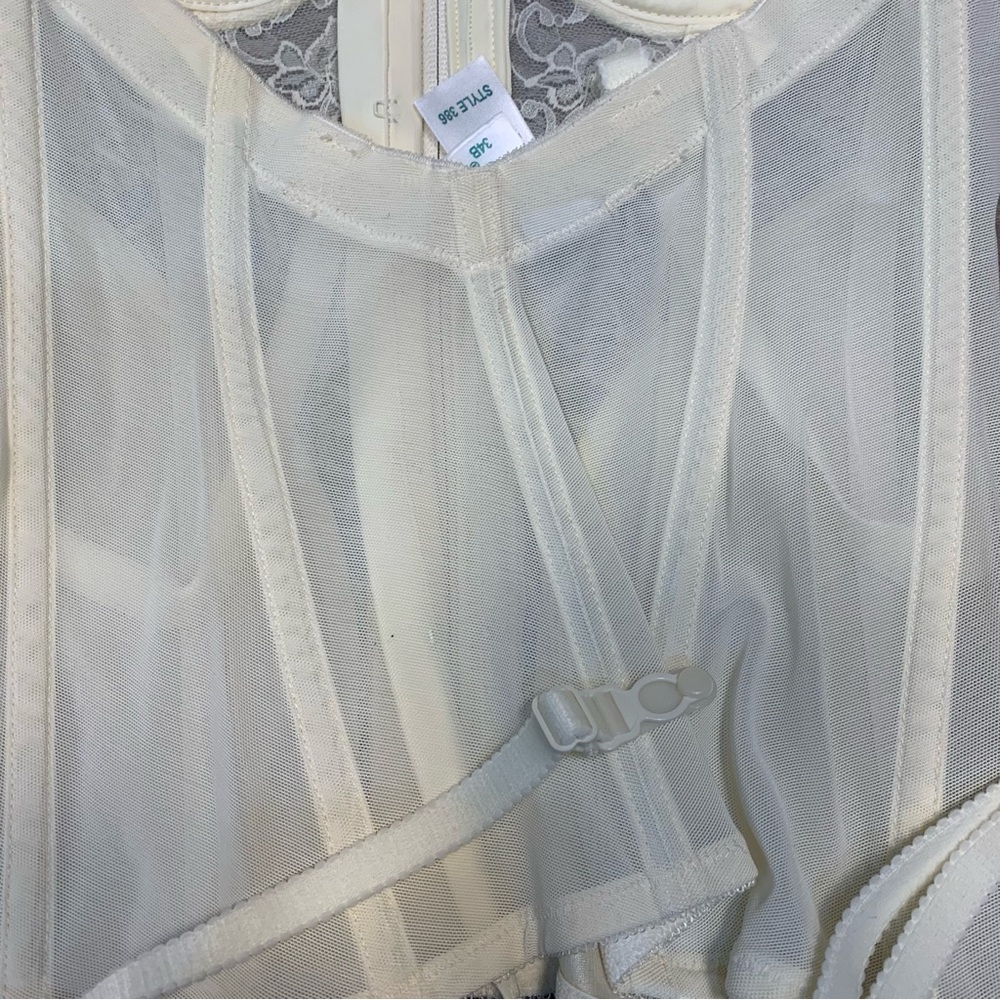 VTG Carnival Lace Strapless Basque Front Zipper - Picture 10 of 10